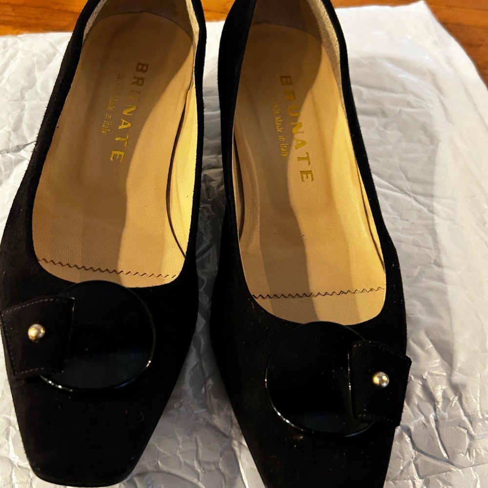 Black, Brunate suede shoes, 8.5M